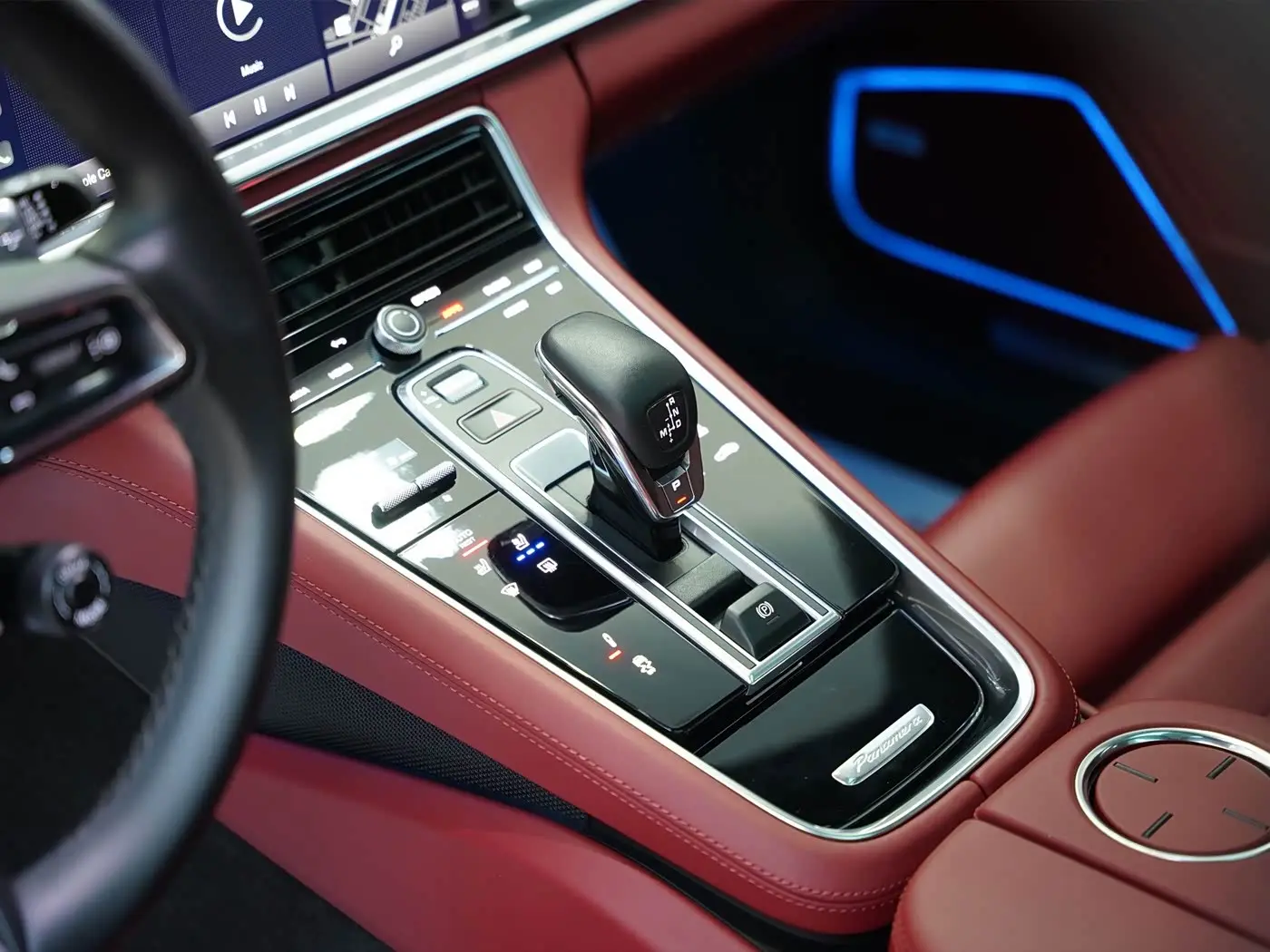 Porsche Panamera 2022 — Photo 17/20