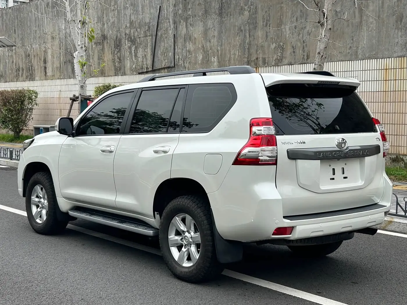 Toyota Prado 2017 — Фото 7/9