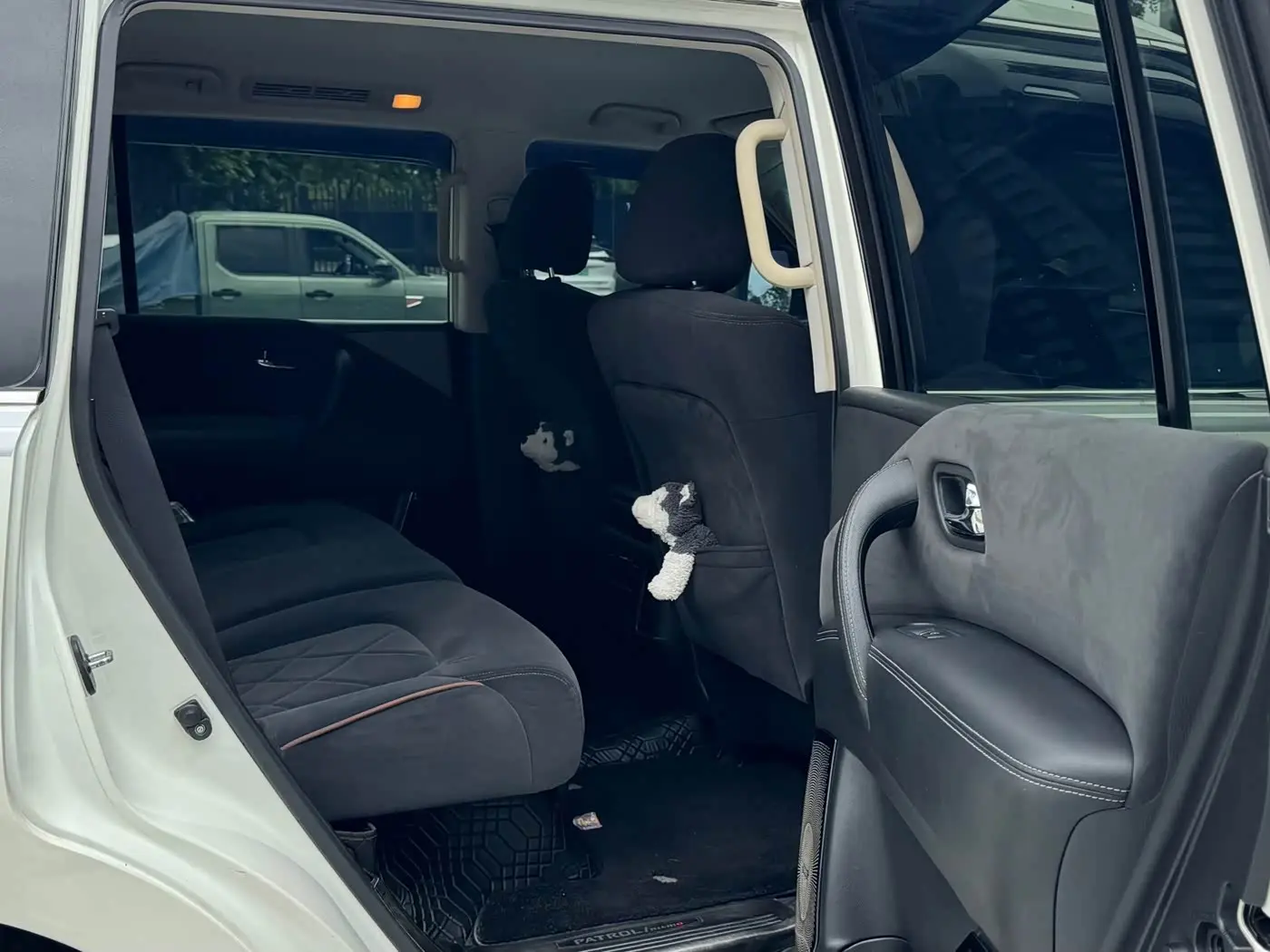 Nissan Patrol 2019 — Photo 15/20