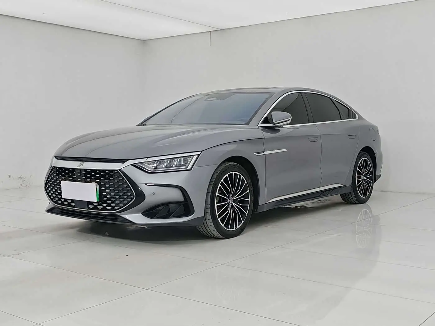 BYD Han 2022 — Şəkil 1/19