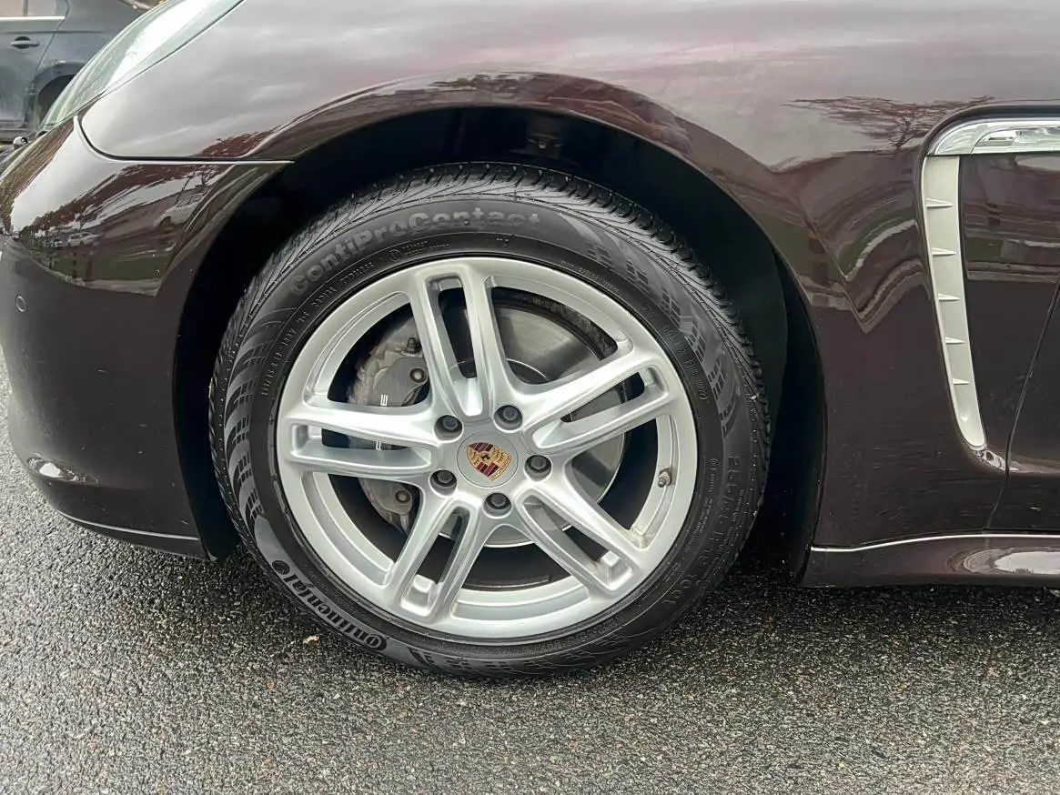 Porsche Panamera 2013 — Photo 19/19