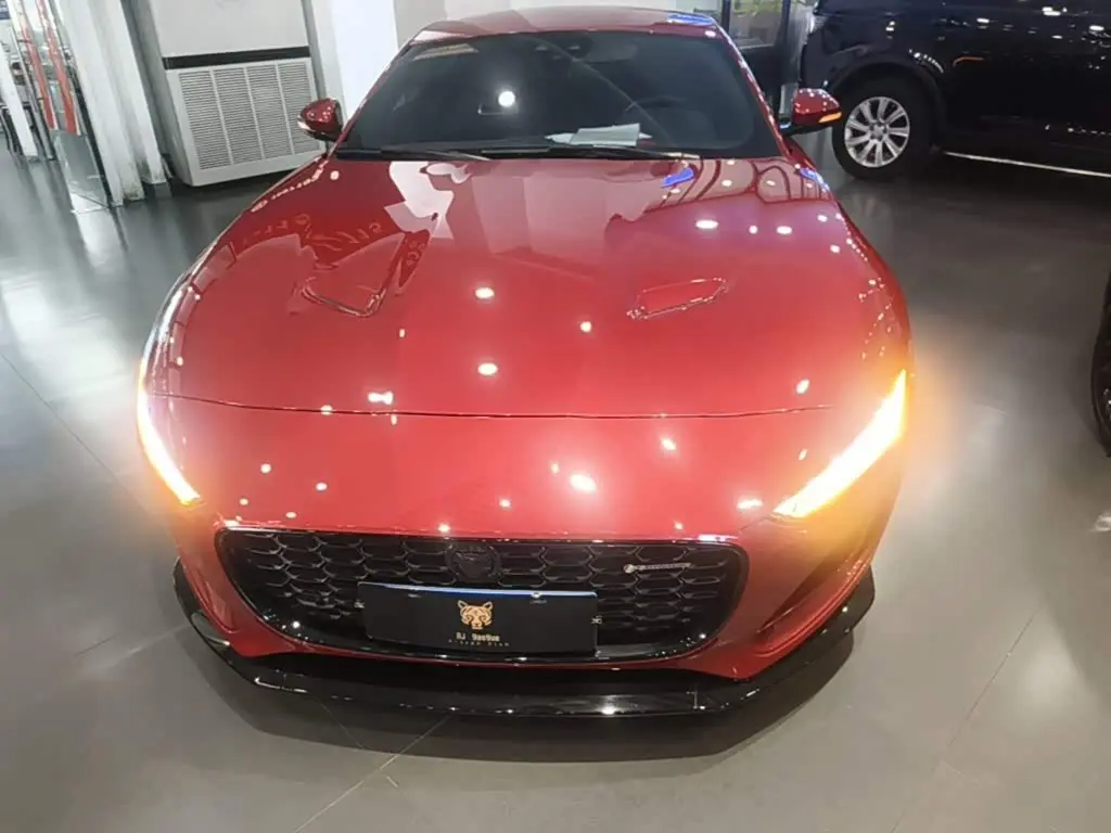 Jaguar F-TYPE 2023 — Фото 3/20