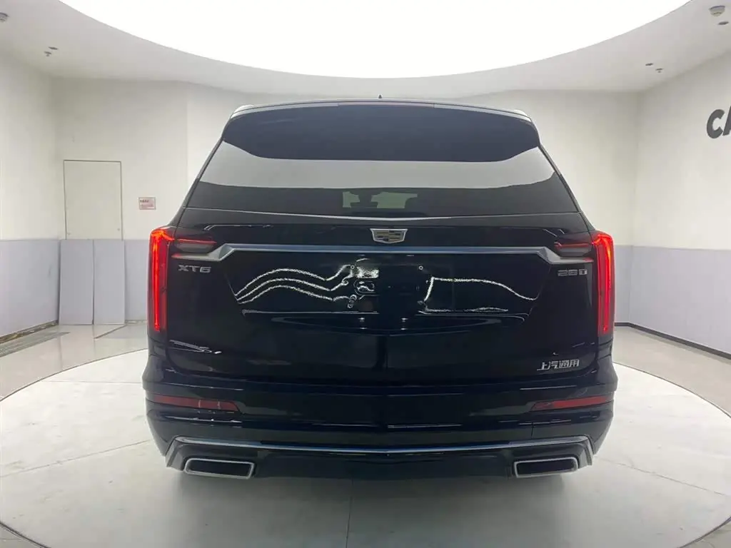 Cadillac XT6 2021 — Photo 6/20
