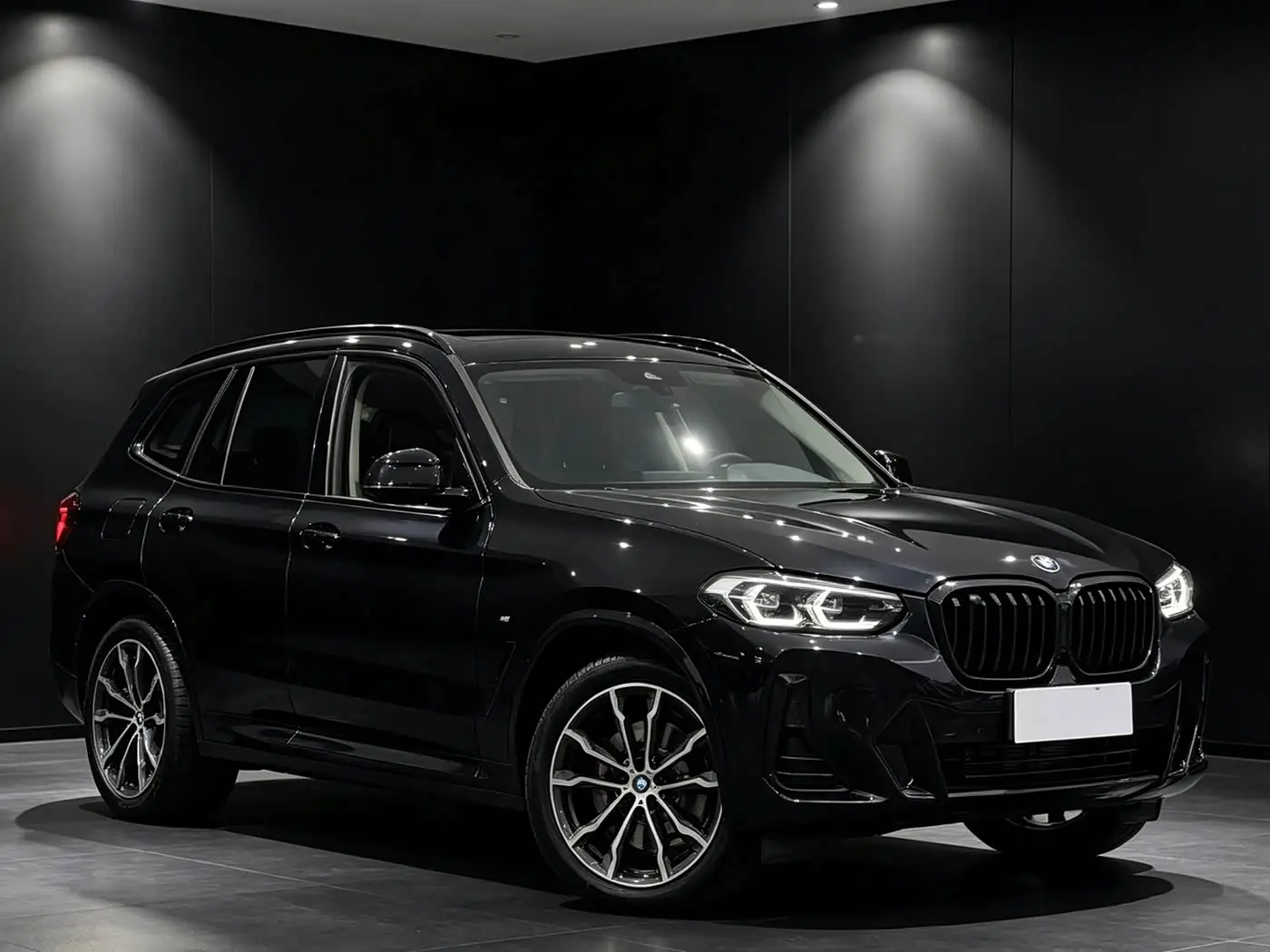 BMW X3 2022 — Фото 3/9
