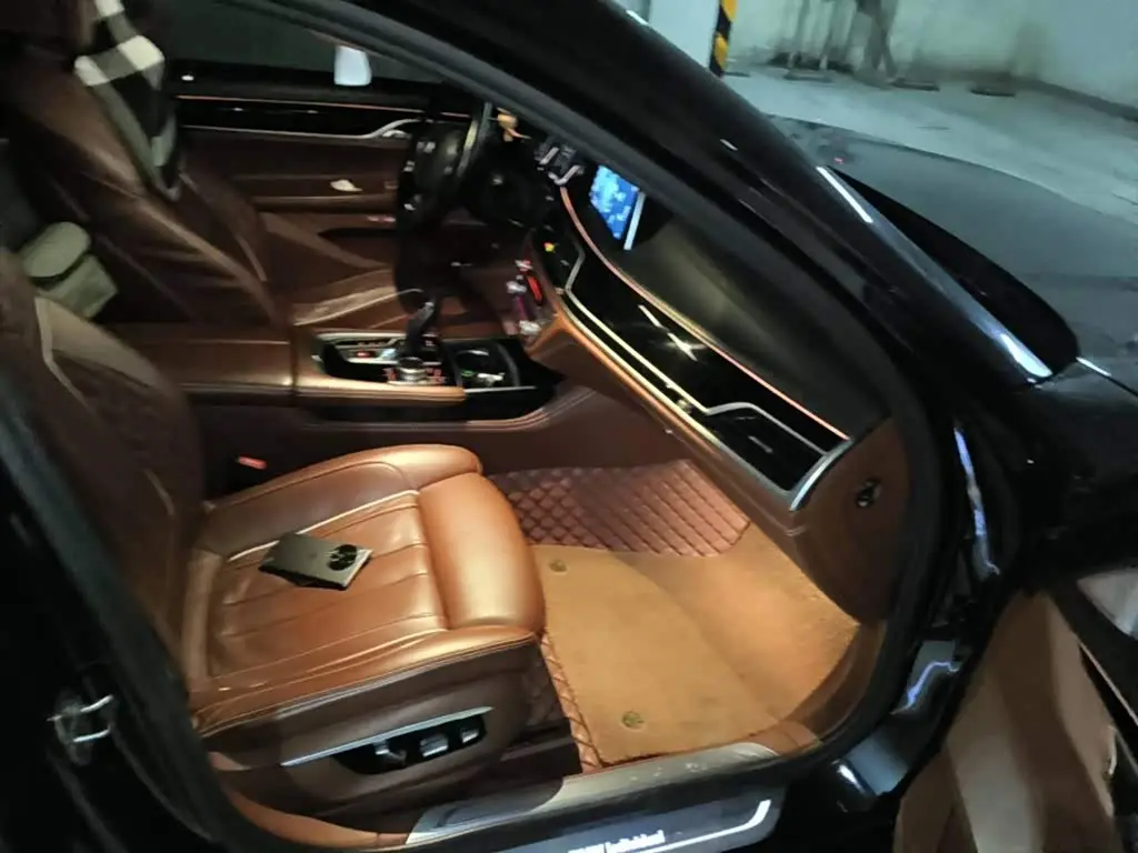 BMW 7 Series 2016 — Şəkil 12/12
