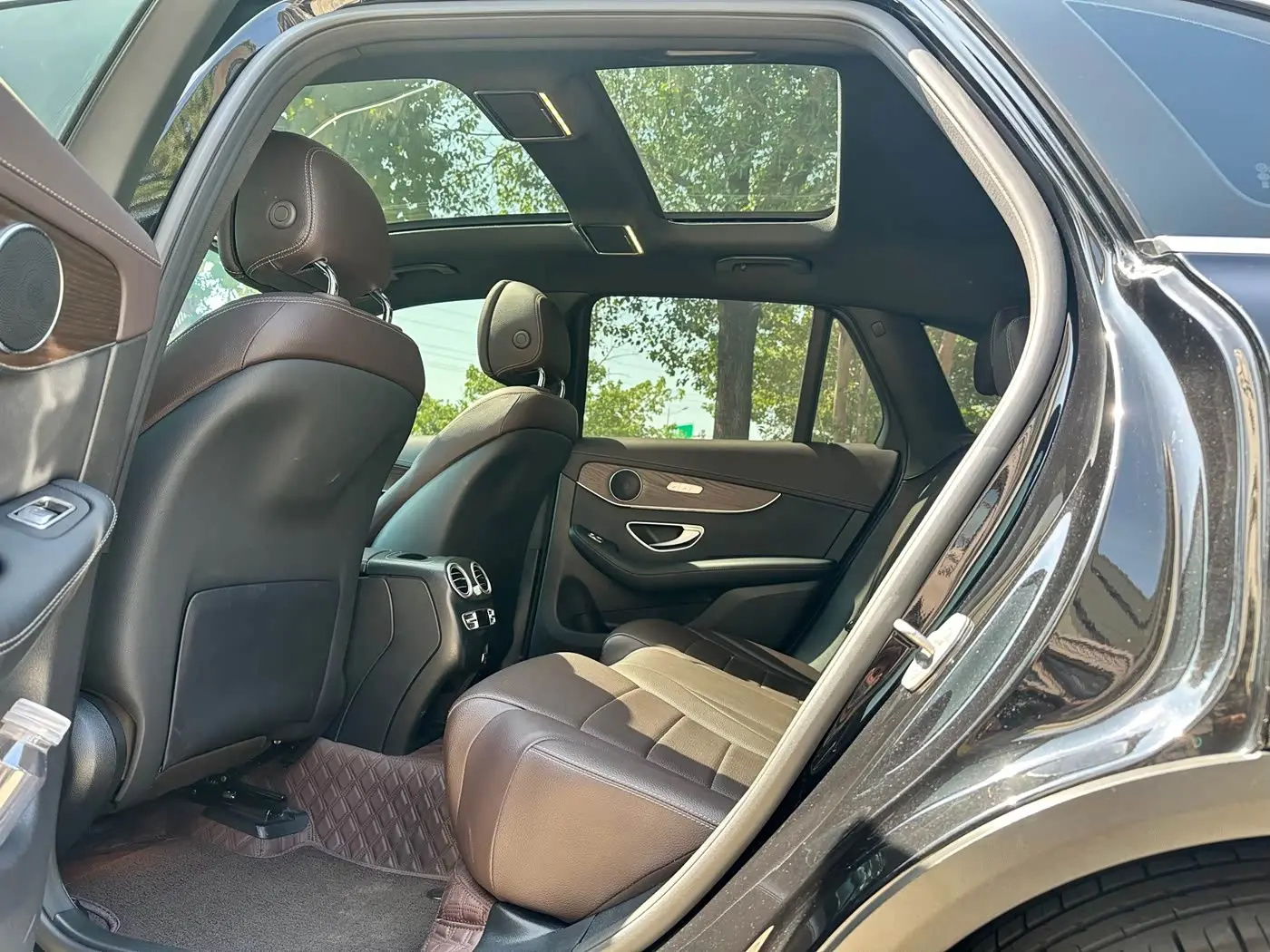Mercedes-Benz GLC 2022 — Şəkil 5/9
