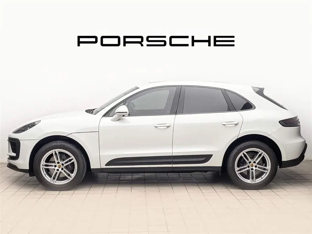 Porsche Macan 2024 — Фото 7/20