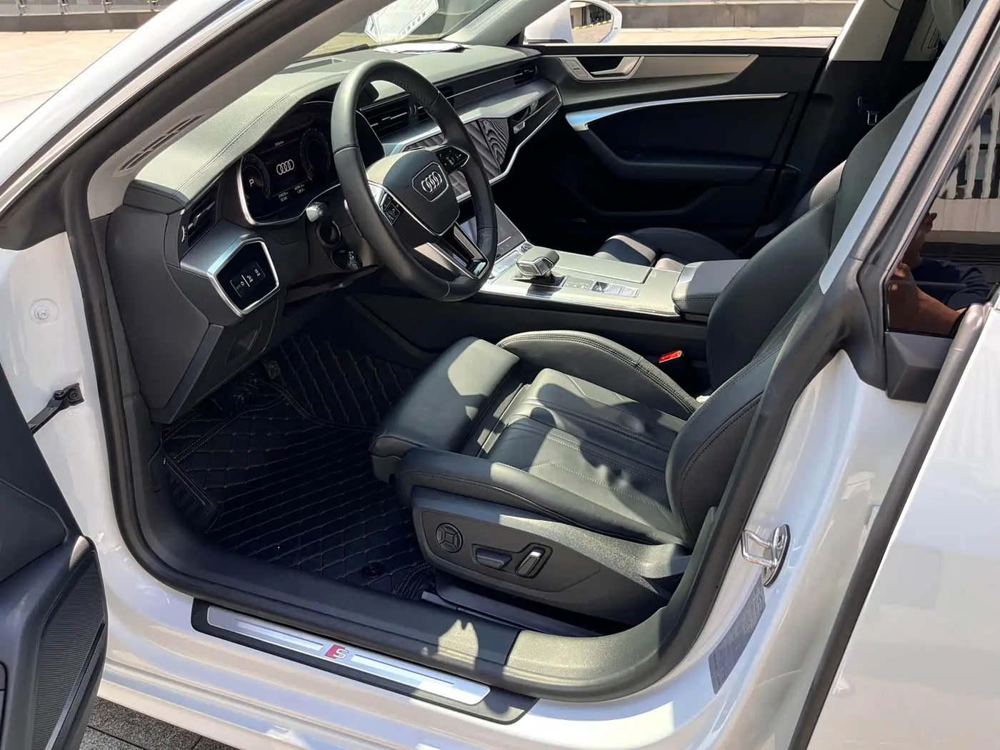 Audi A7 2022 — Şəkil 6/15