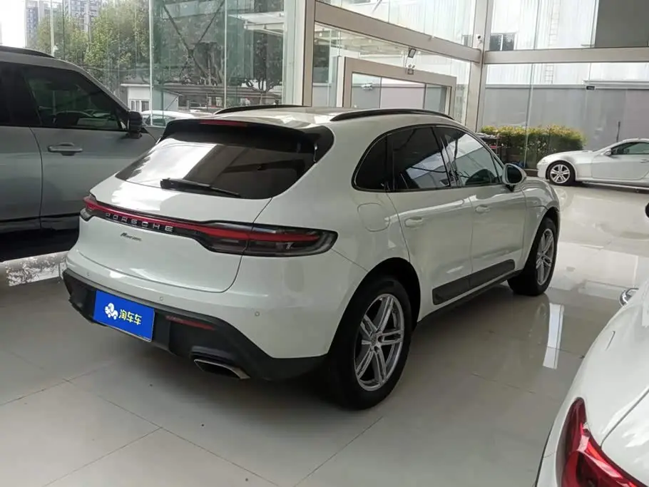 Porsche Macan 2024 — Photo 3/16
