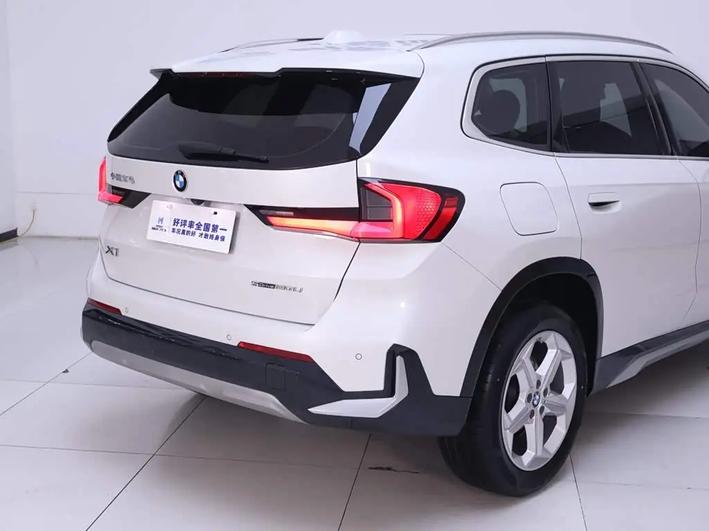 BMW X1 2024 — Фото 8/20