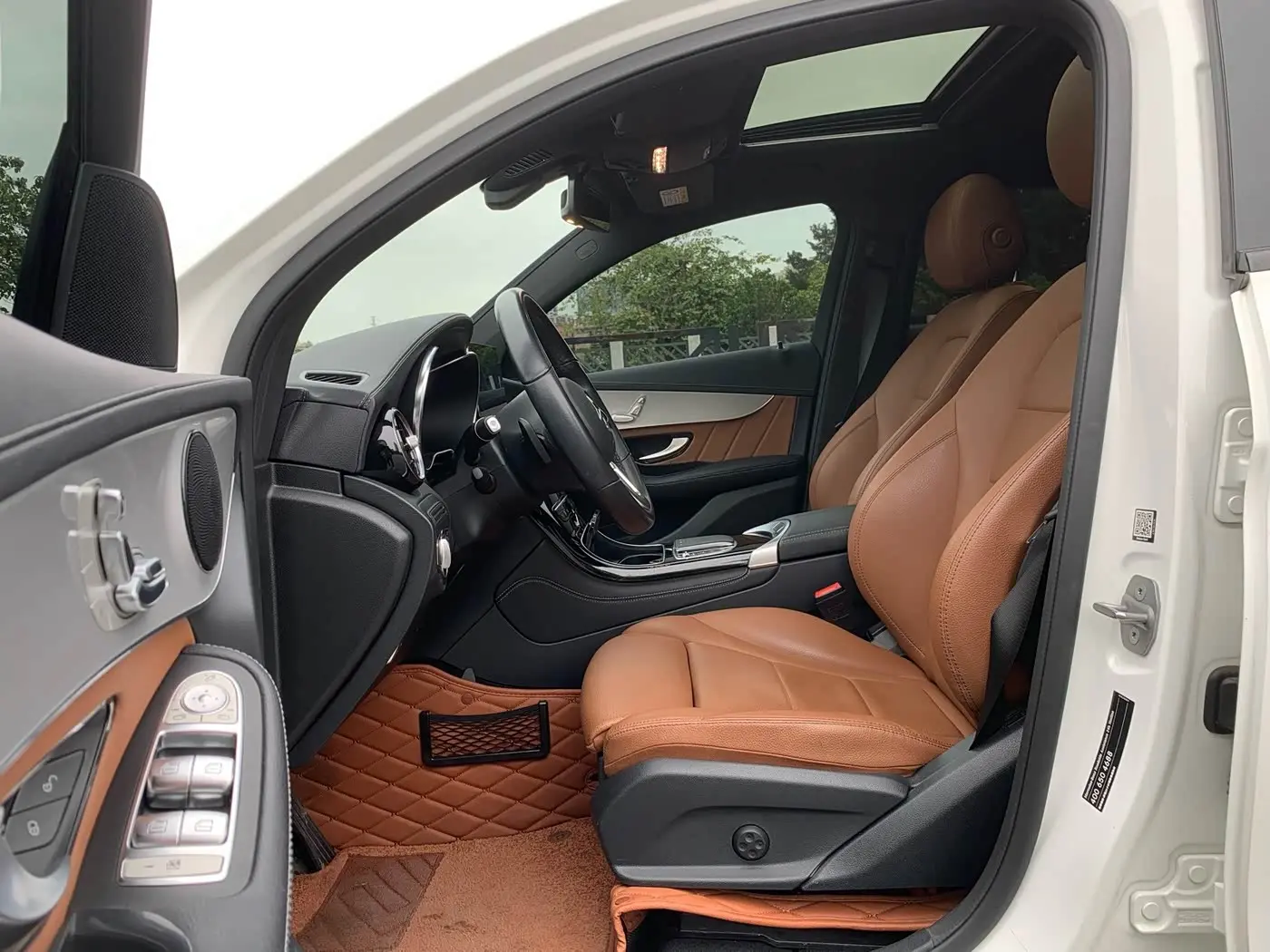 Mercedes-Benz GLC Coupe 2020 — Фото 14/20