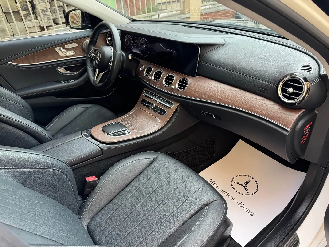 Mercedes-Benz E-Class 2019 — Şəkil 10/14
