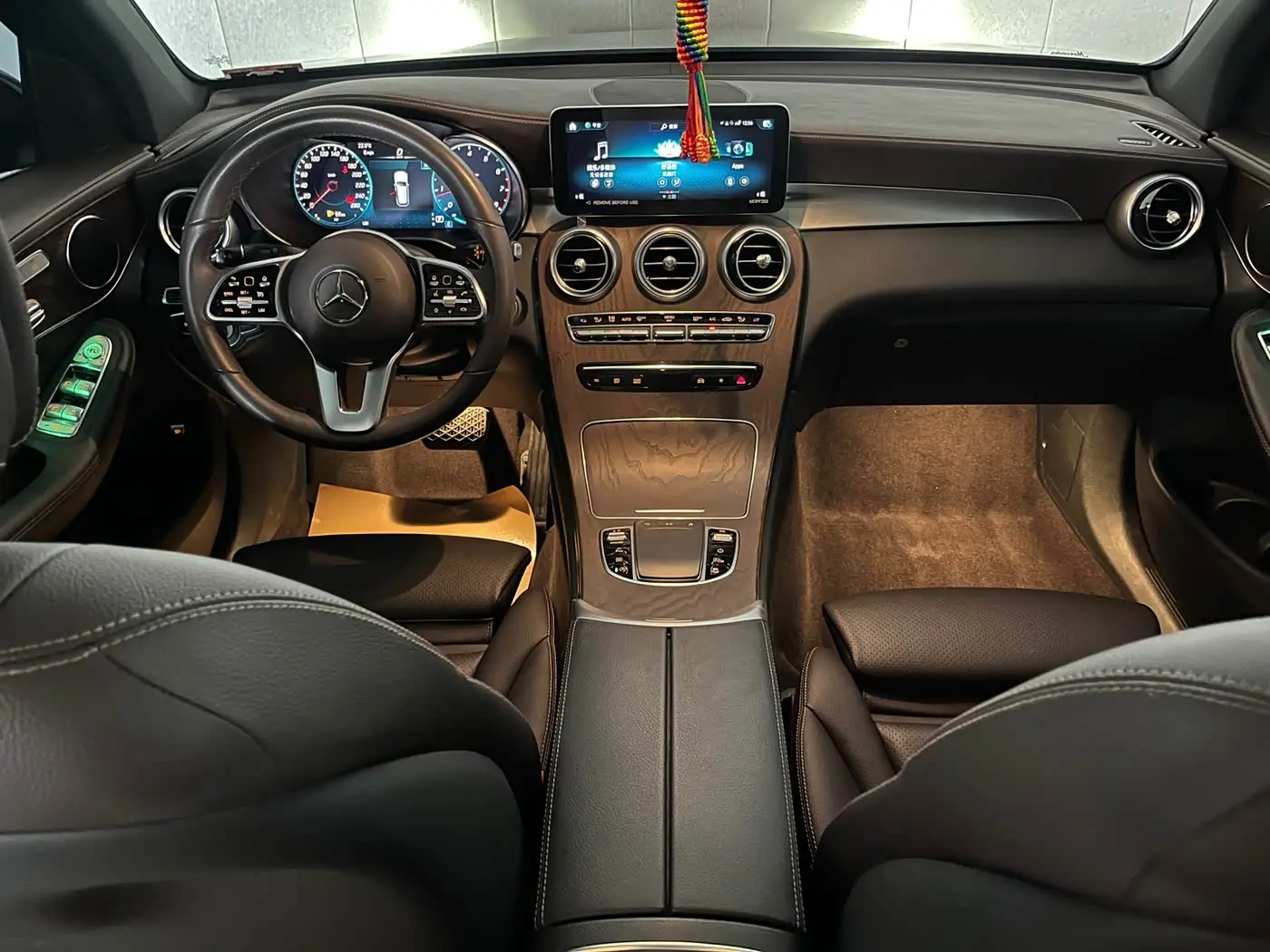 Mercedes-Benz GLC 2023 — Фото 14/17