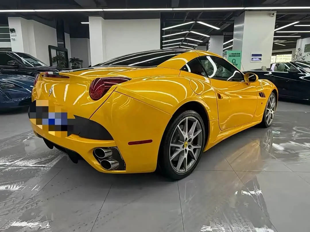 Ferrari California T 2011 — Photo 5/10