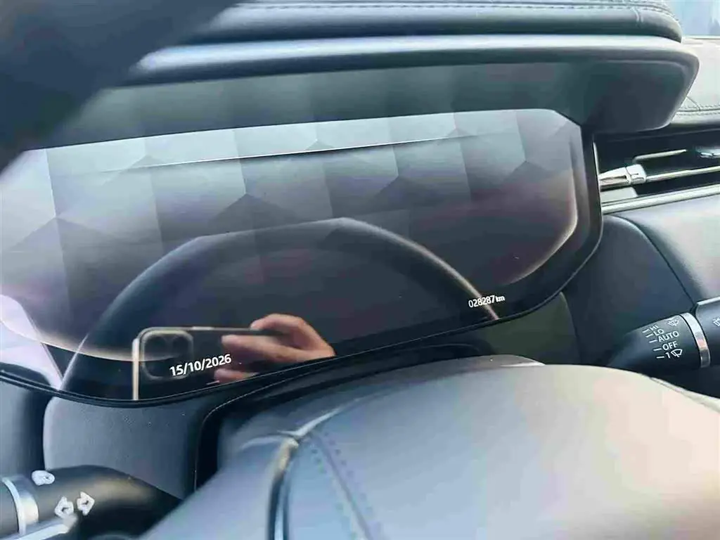 Land Rover Range Rover Sport 2024 — Photo 3/4