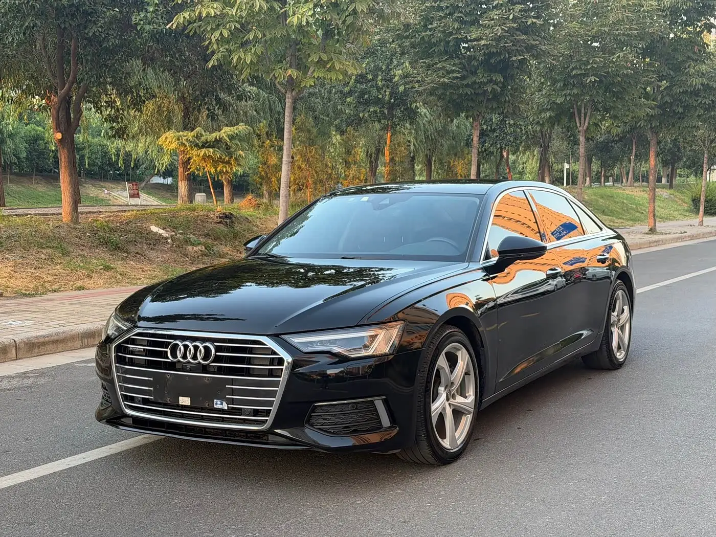 Audi A6L, 2020