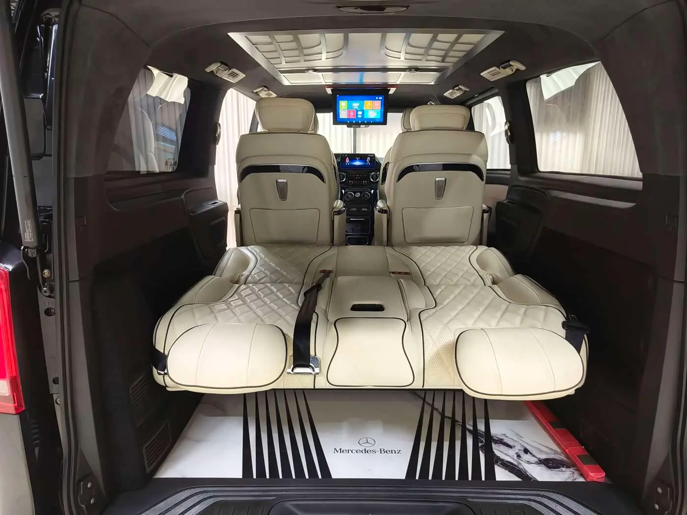 Mercedes-Benz Vito 2023 — Фото 19/20