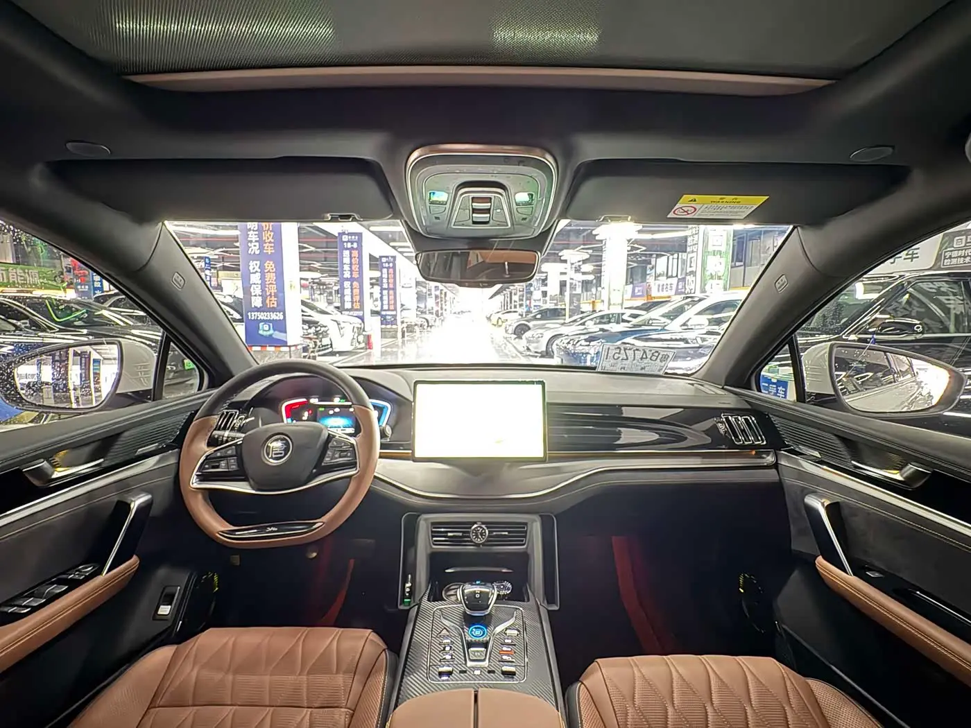 BYD Tang New Energy 2022 — Photo 9/15