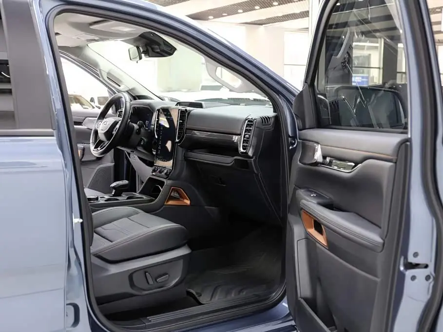 Ford Ranger 2024 — Фото 16/20