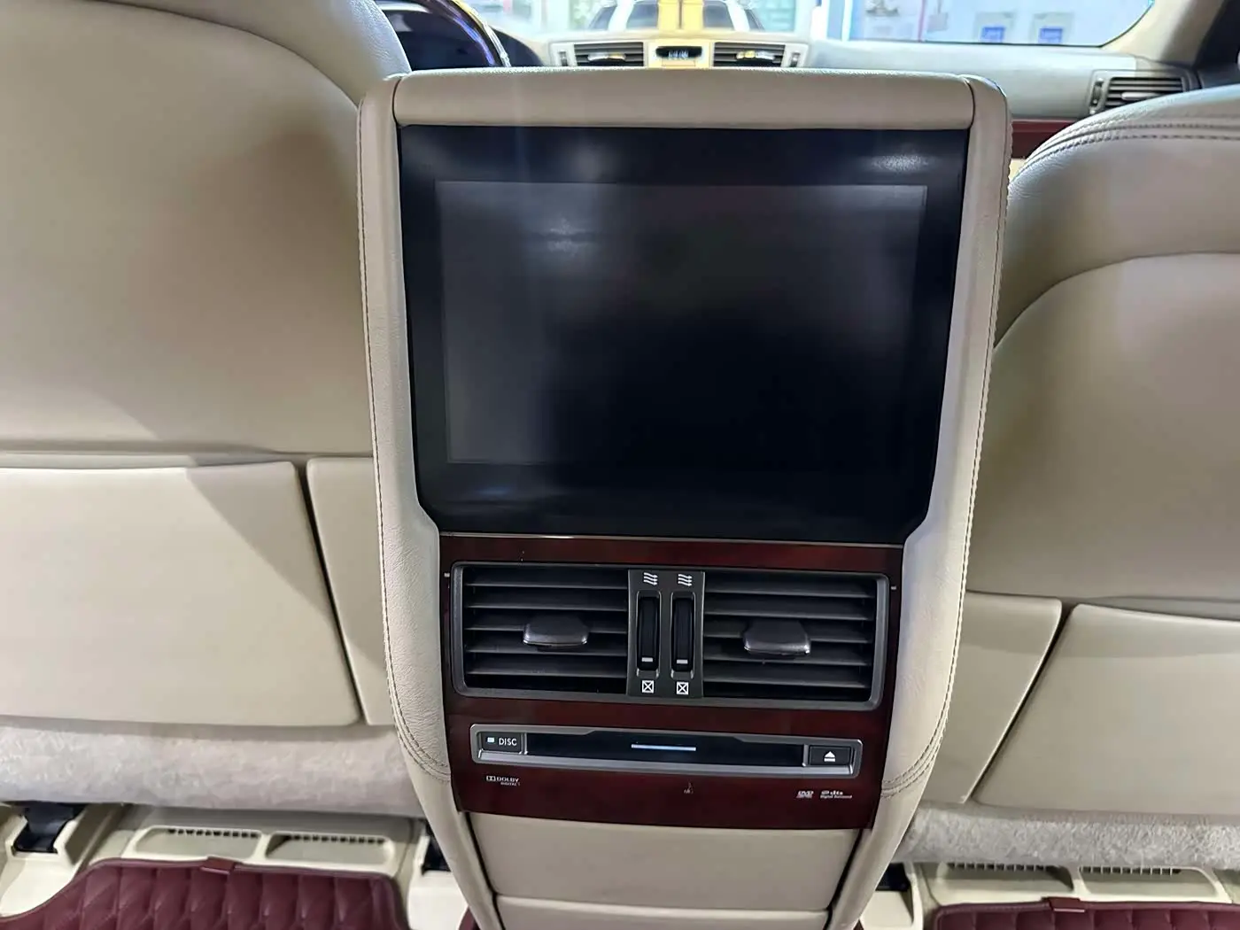 Lexus LS 2012 — Фото 19/20