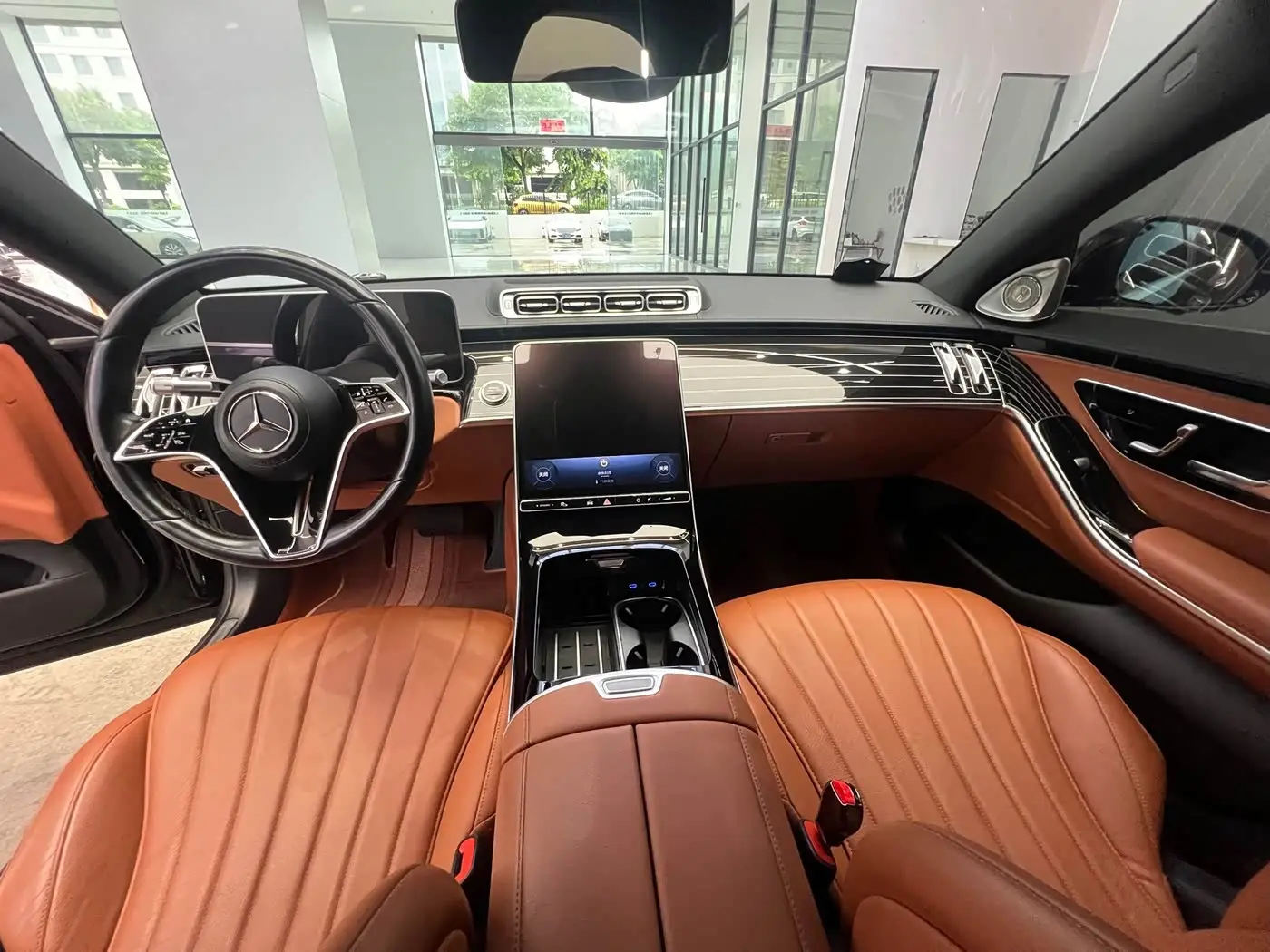 Mercedes-Benz S-Class 2024 — Фото 10/15