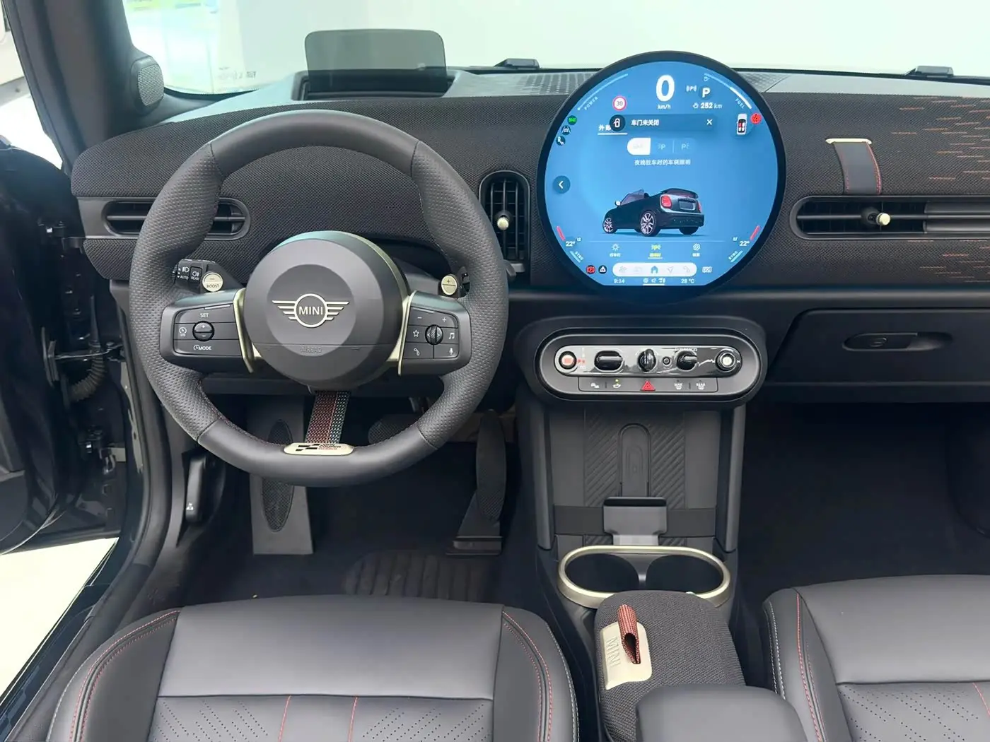 MINI MINI 2025 — Photo 20/20