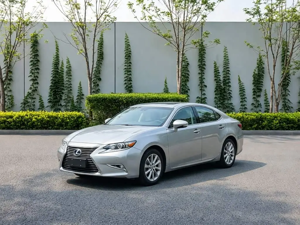 Lexus ES 2017 — Photo 7/18