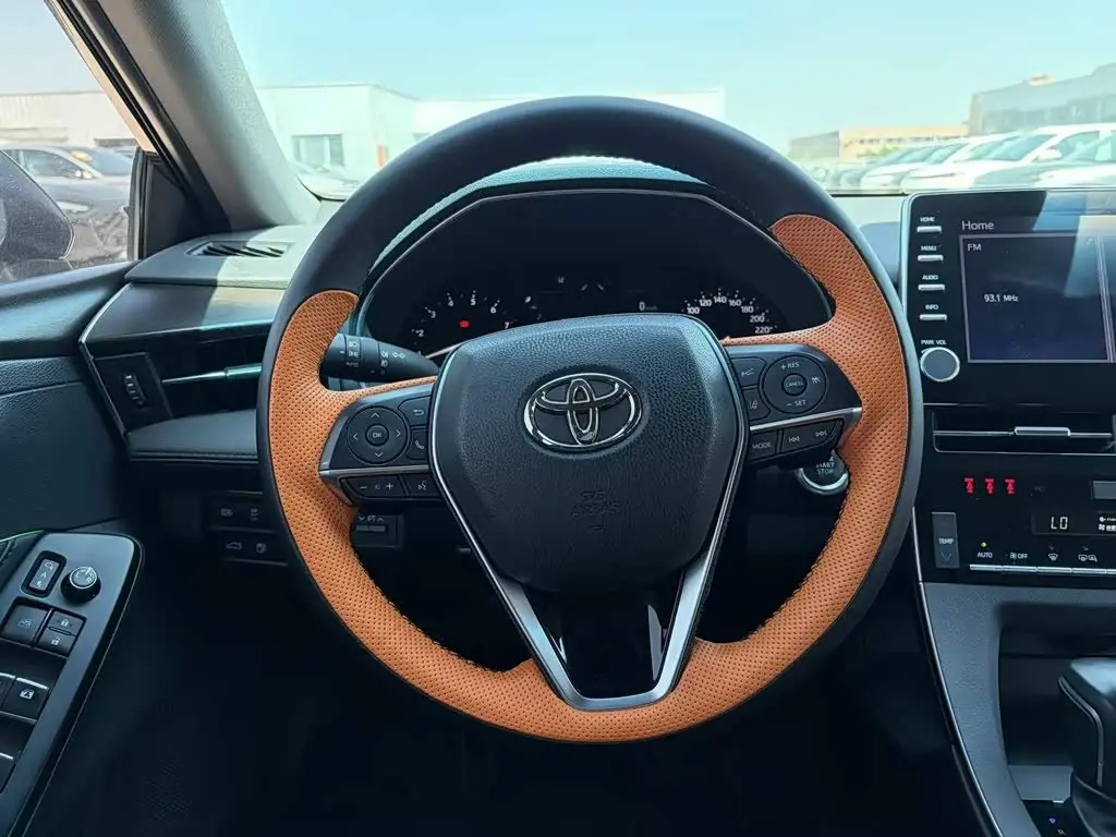 Toyota Avalon 2022 — Şəkil 11/19