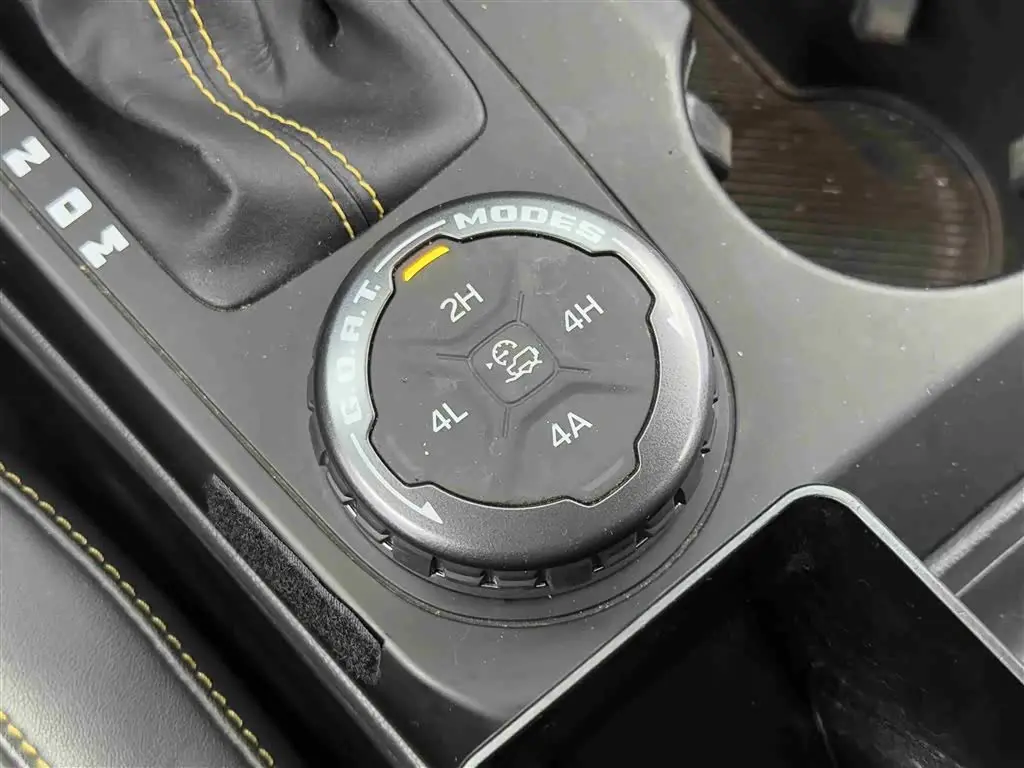 Ford Bronco 2025 — Photo 14/19