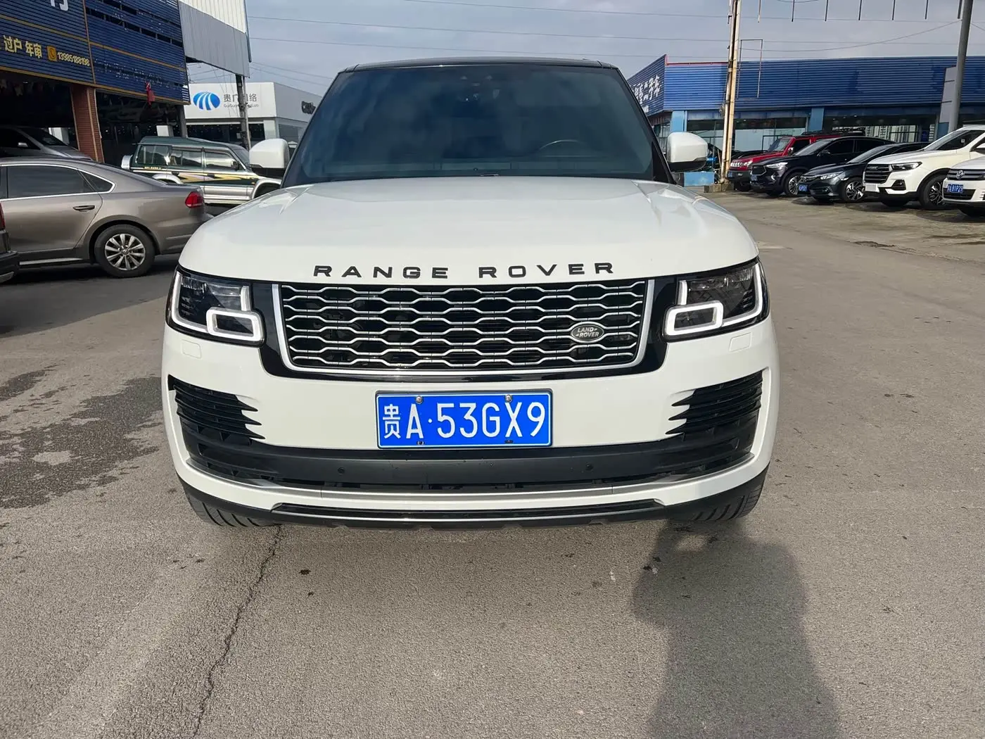 Land Rover Range Rover 2018 — Фото 10/10