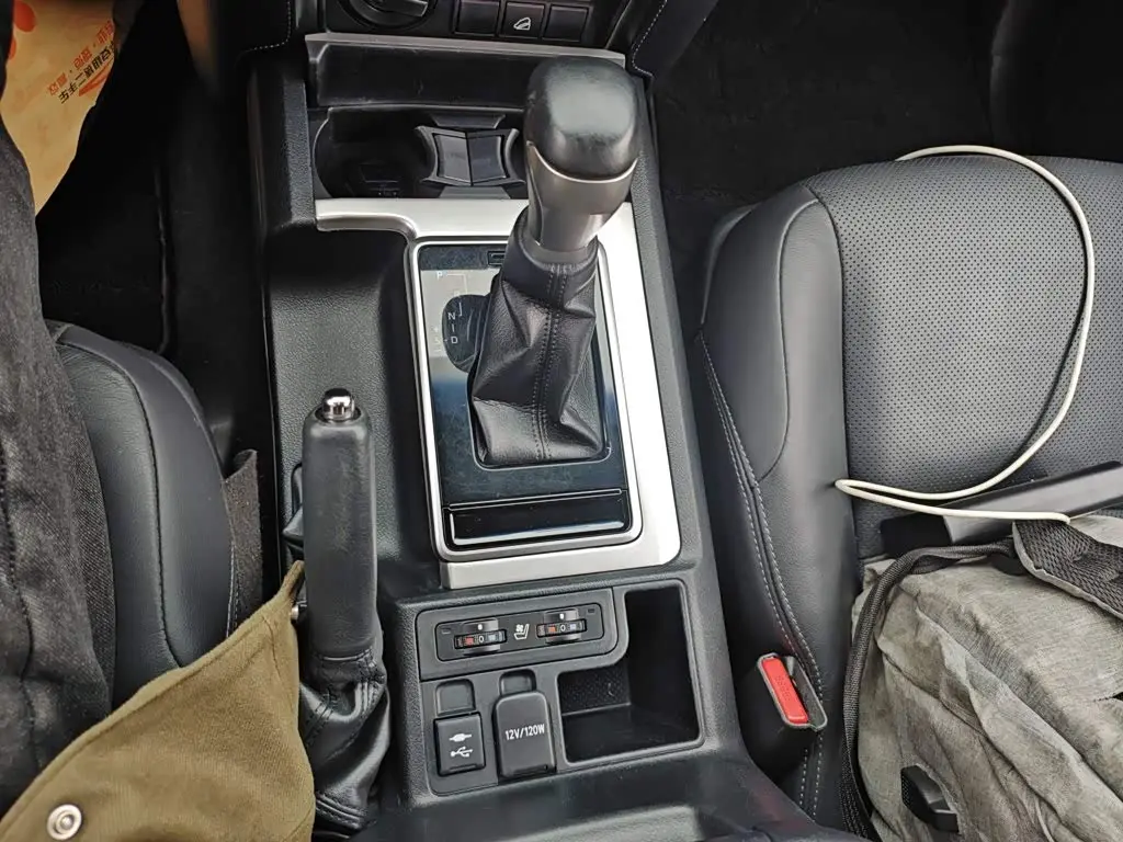 Toyota Prado 2018 — Photo 14/20