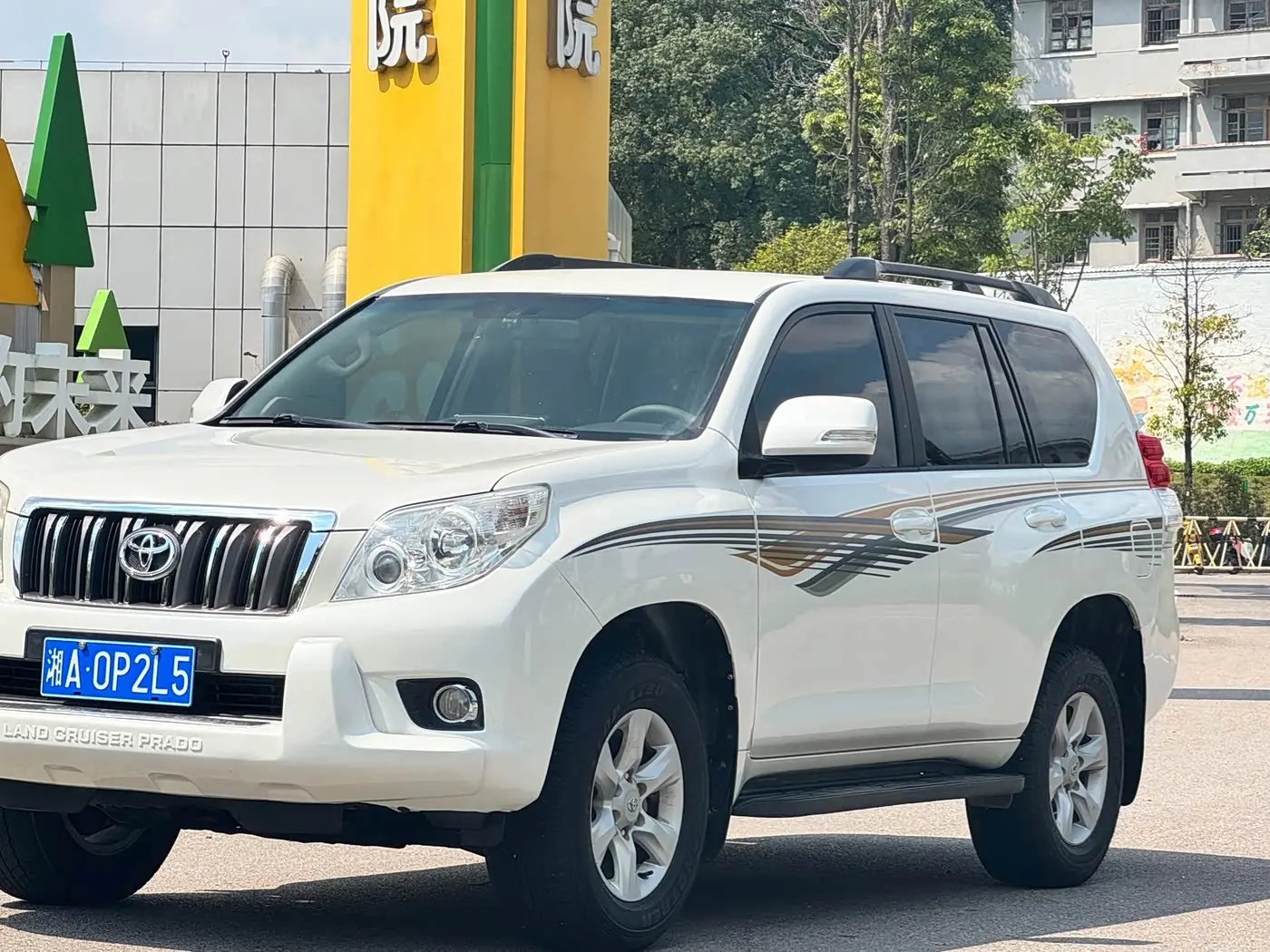 Toyota Prado 2011 — Фото 8/10