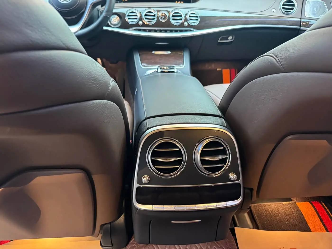 Mercedes-Benz S-Class 2018 — Фото 11/19