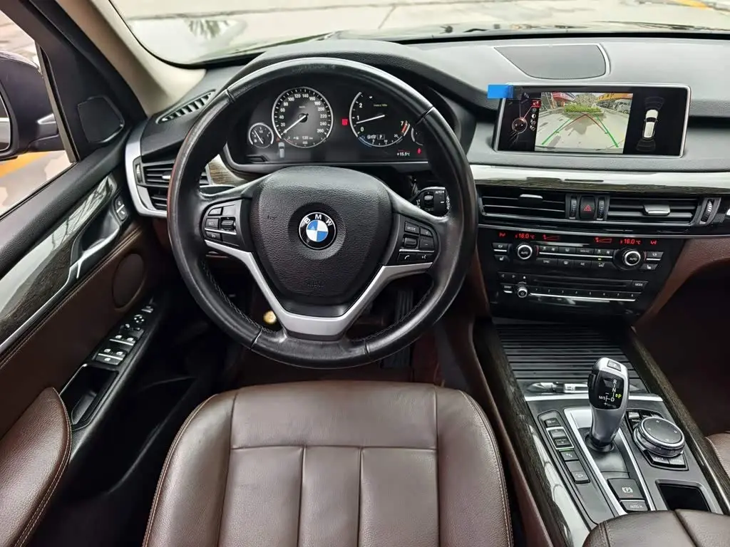 BMW X5 2016 — Photo 3/20