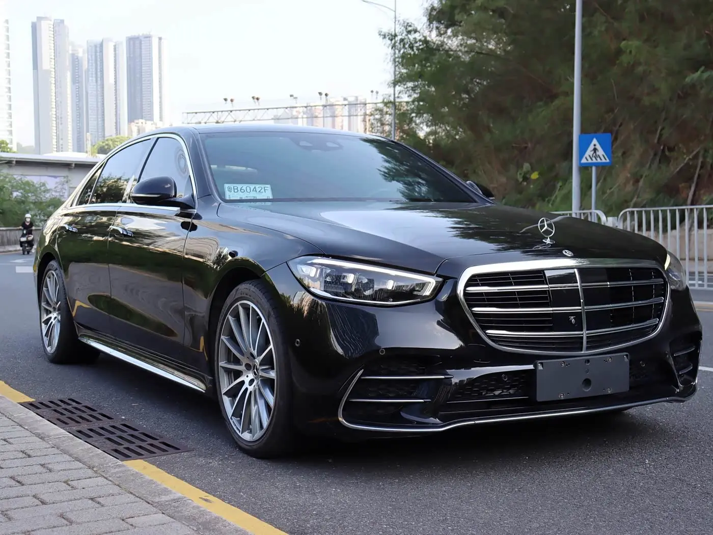 Mercedes-Benz S-Class 2022 — Фото 3/20