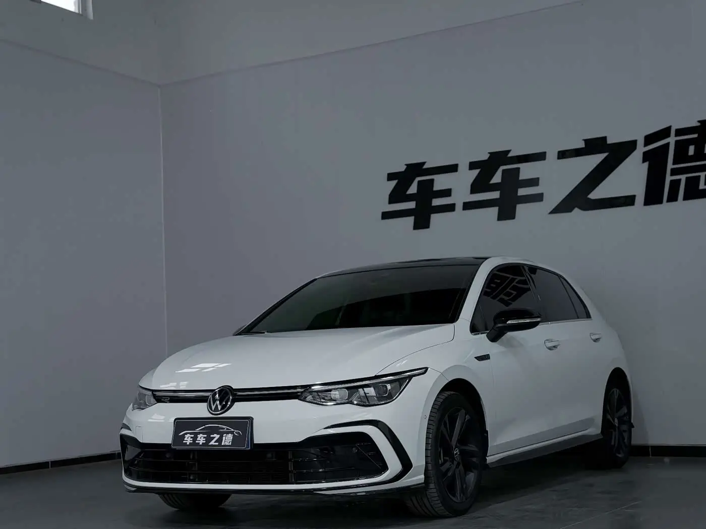 Volkswagen Golf 2021 — Şəkil 1/20