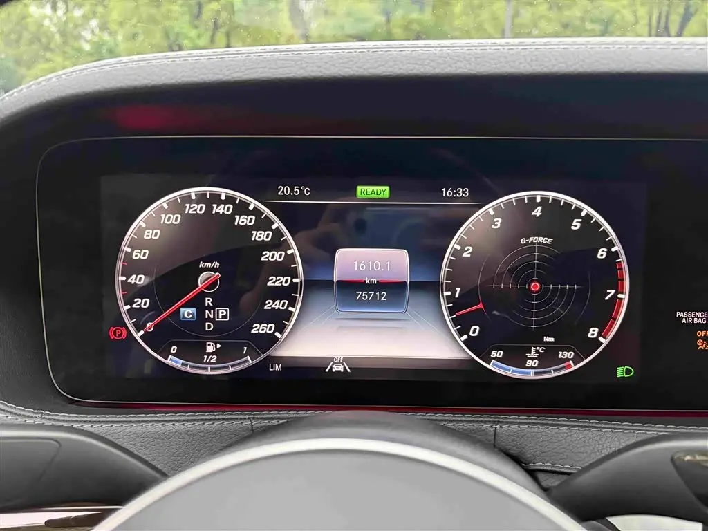 Mercedes-Benz Maybach S-Class 2020 — Photo 9/19