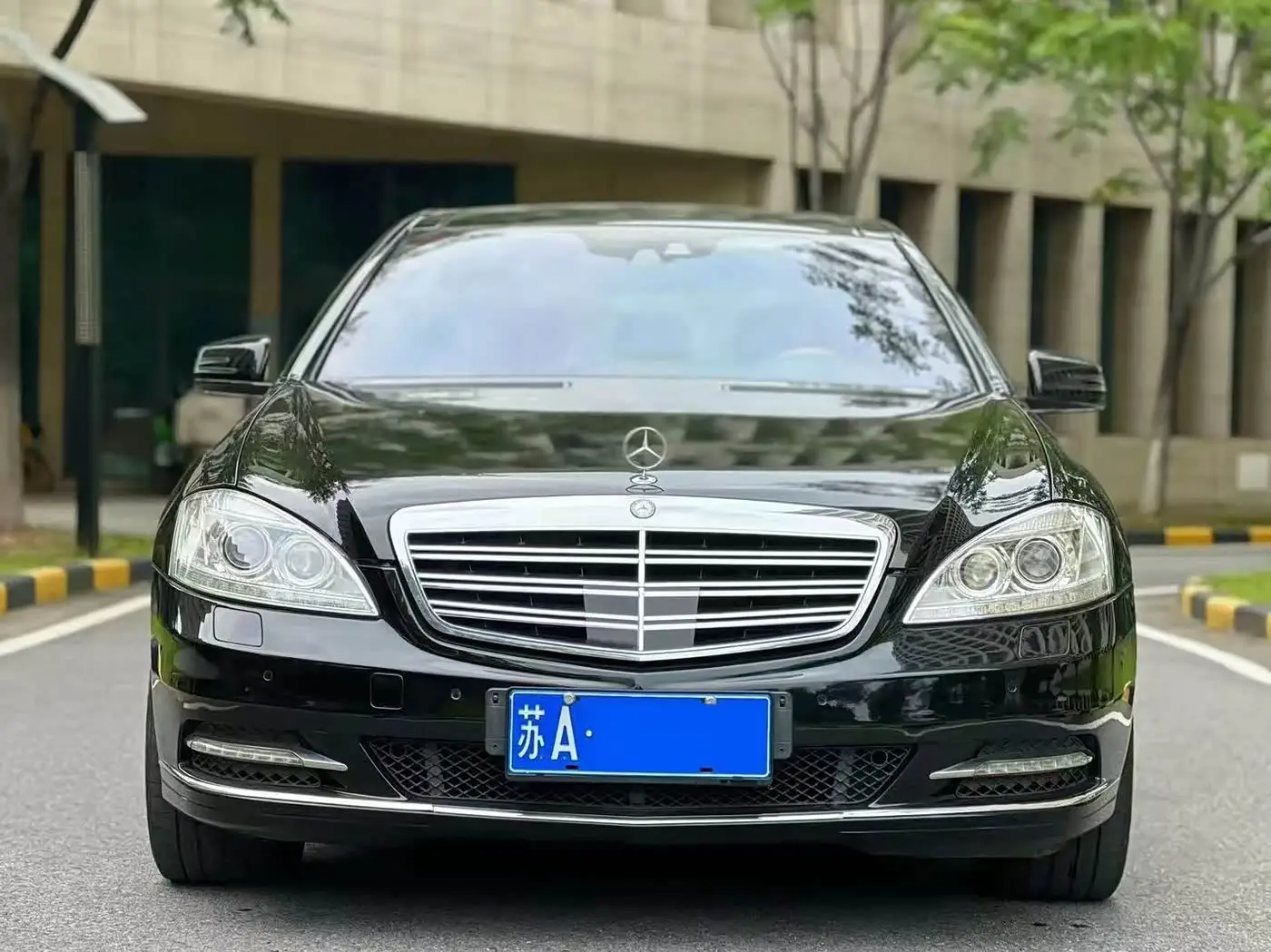 Mercedes-Benz S-Class, 2011