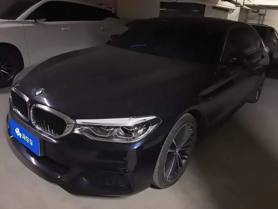 BMW 5 Series 2020 — Фото 1/16