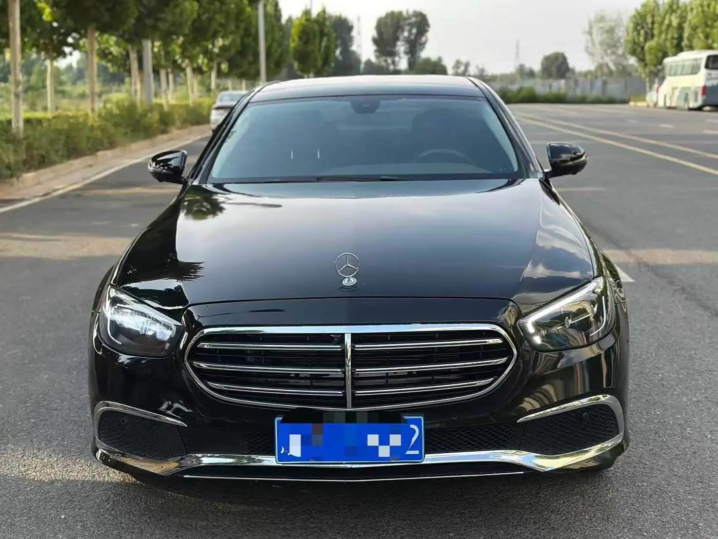 Mercedes-Benz E-Class 2023 — Şəkil 2/9