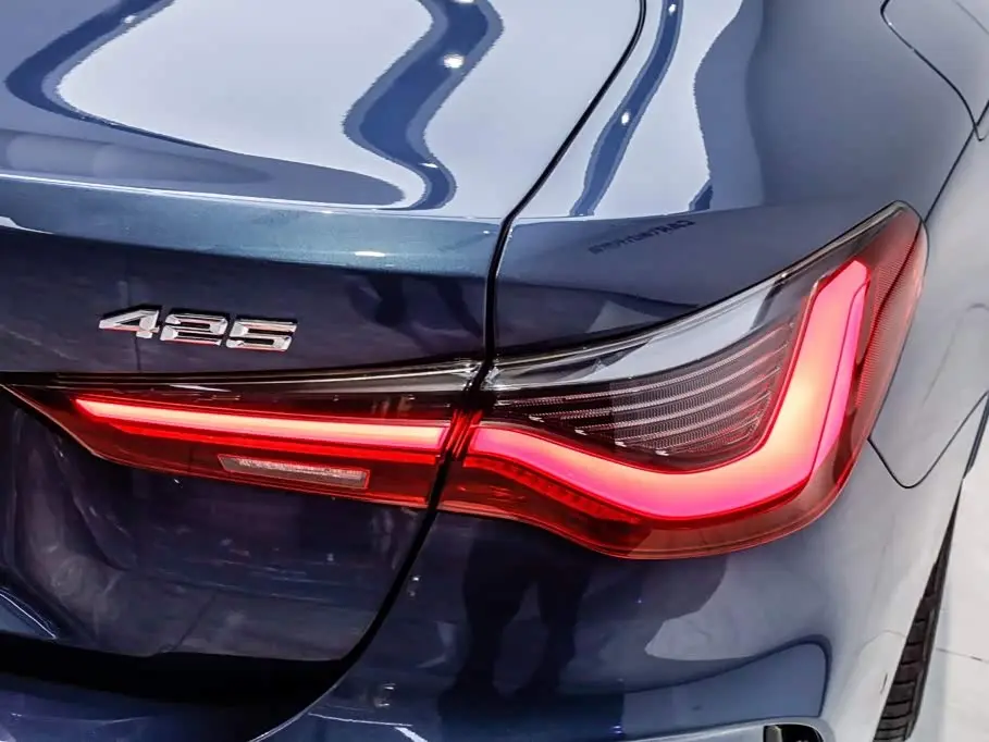 BMW 4 Series 2022 — Photo 17/20