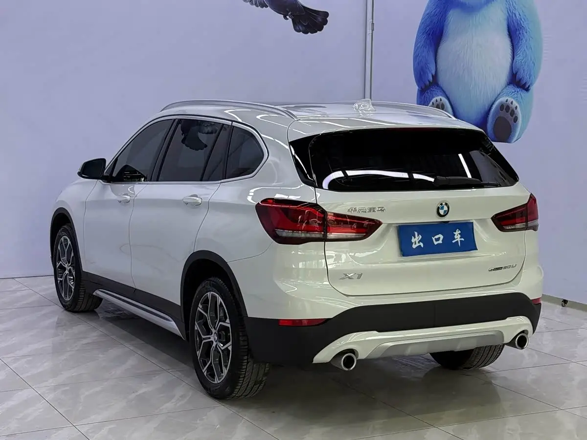 BMW X1 2023 — Фото 6/20