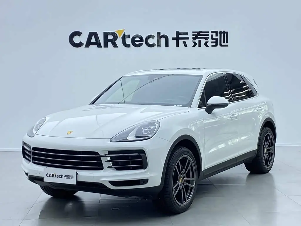 Porsche Cayenne 2022 — Фото 1/20