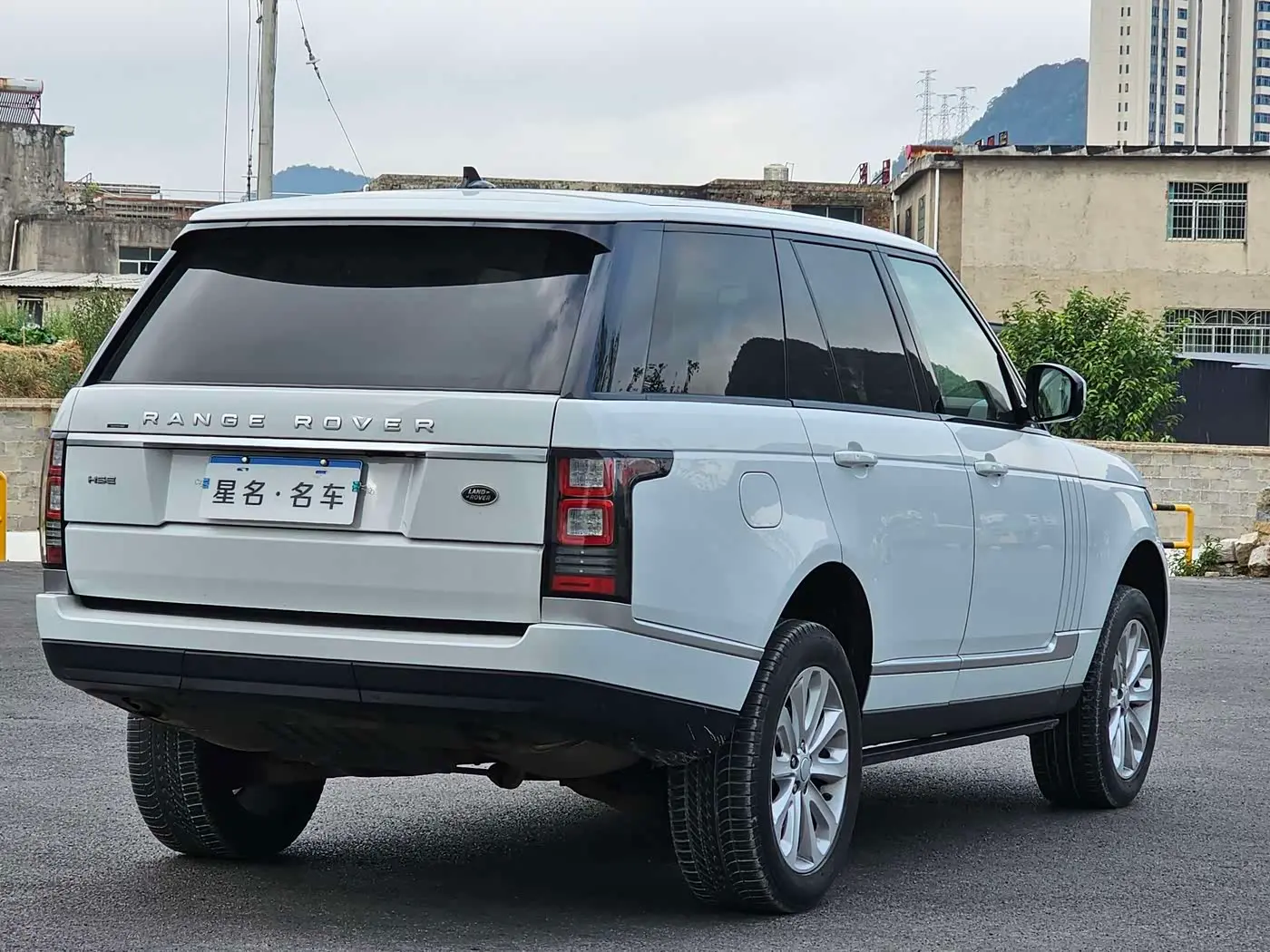 Land Rover Range Rover 2016 — Photo 11/20