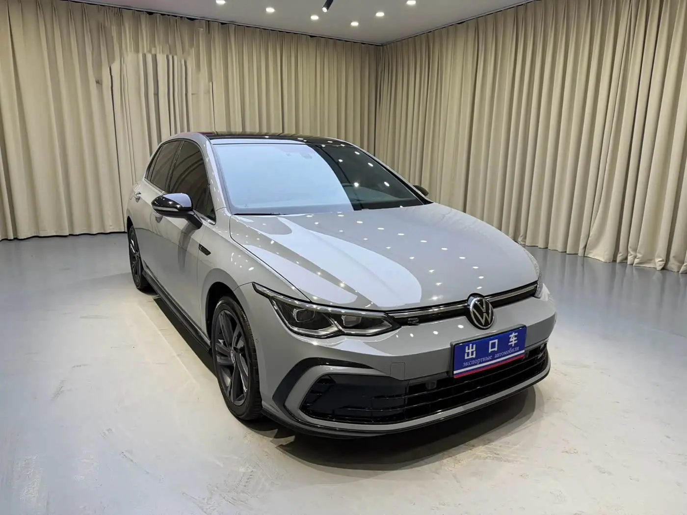 Volkswagen Golf 2023 — Photo 3/17
