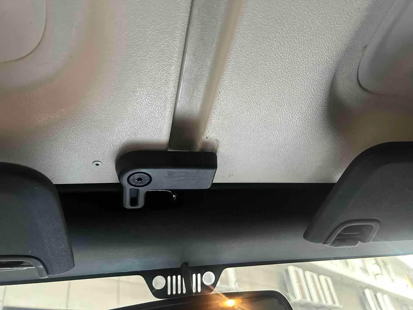 Jeep Wrangler 2015 — Фото 9/20