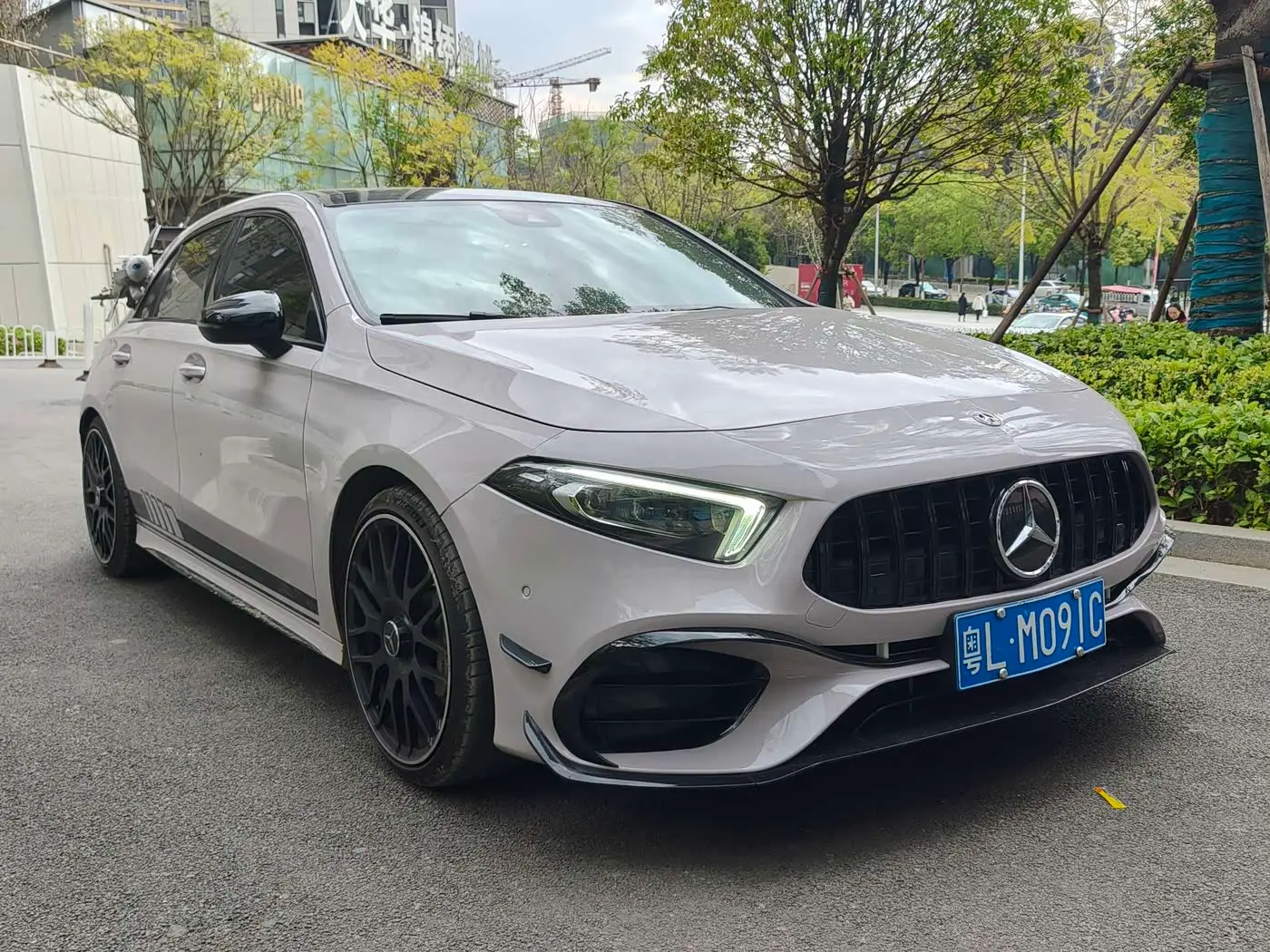 Mercedes-Benz A-Class AMG 2020 — Photo 3/14