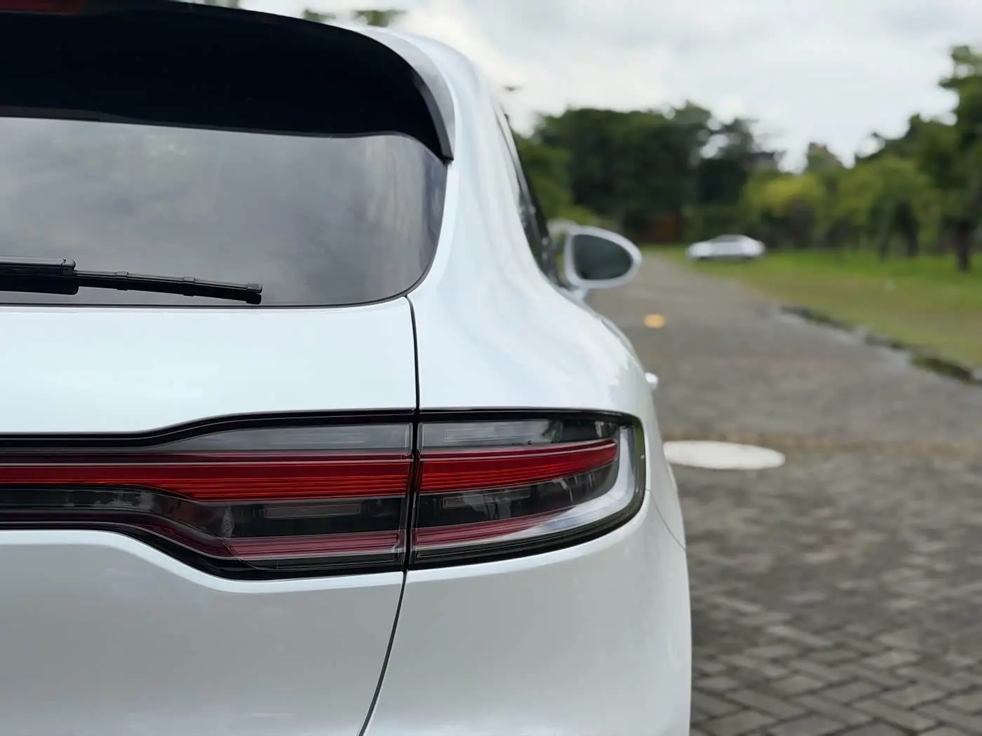 Porsche Macan 2023 — Фото 9/20