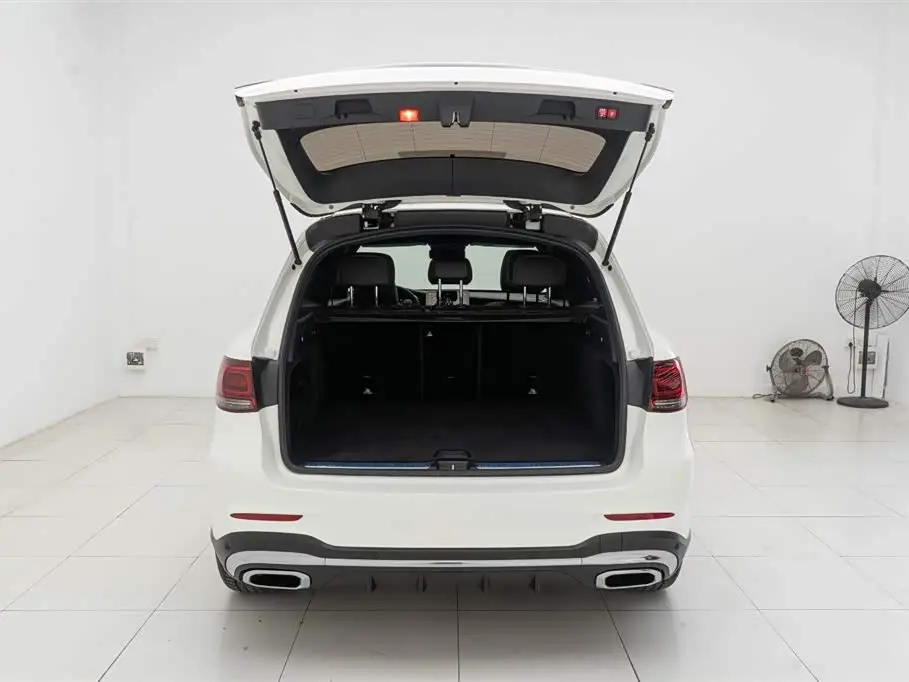 Mercedes-Benz GLC 2020 — Photo 15/20
