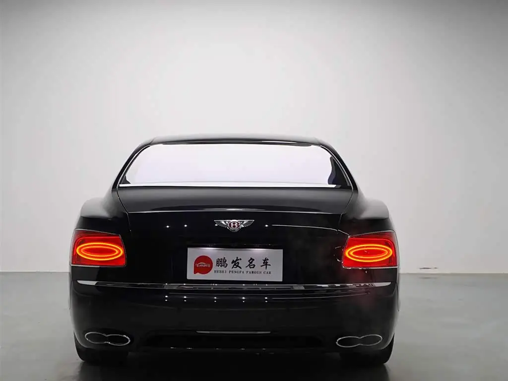 Bentley Flying Spur 2017 — Фото 20/20